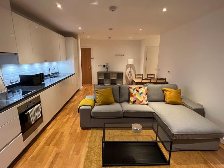 Modern 2 Bed - Olympic Park Stratford Leilighet London Eksteriør bilde